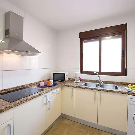 Ambar - Plusholidays *