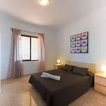 Ambar - Plusholidays *